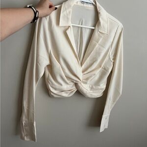 *Given away* Abercrombie & Fitch Cream Long Sleeve Crop Blouse